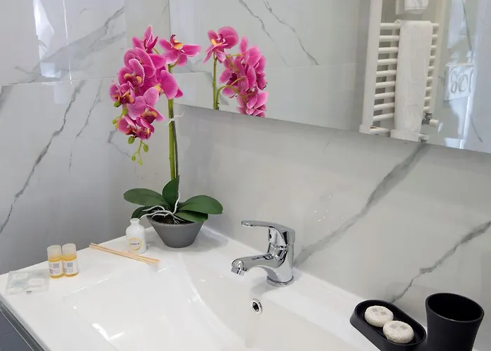 Red Queen Νάπολη