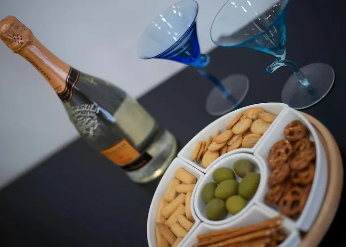 Red Queen Νάπολη